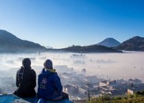 Liburan Seru Bareng Keluarga? Ini Rekomendasi Penginapan di Dieng untuk Keluarga yang Nyaman dan Bikin Betah Liburan Seru Bareng Keluarga? Ini Rekomendasi Penginapan di Dieng untuk Keluarga yang Nyaman dan Bikin Betah